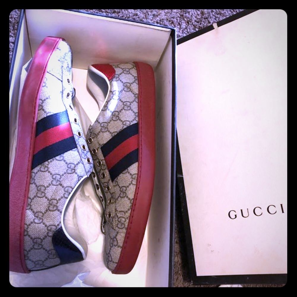 Gucci shoes